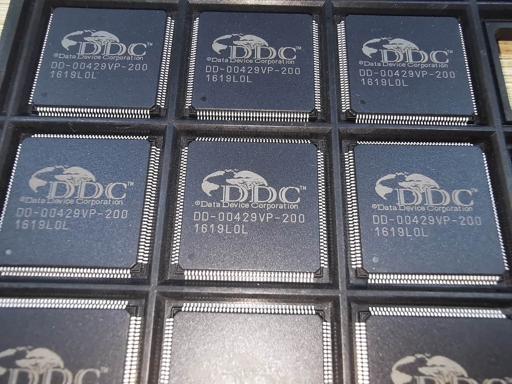 DD-00429VP-200.jpg