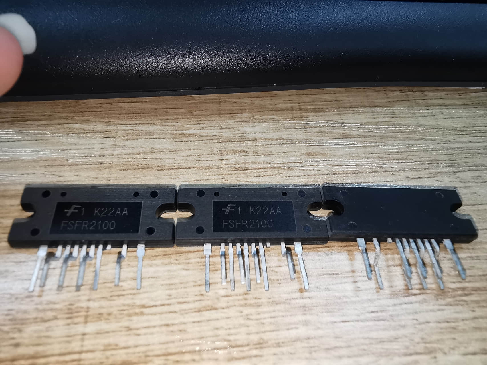 FSFR2100.jpg